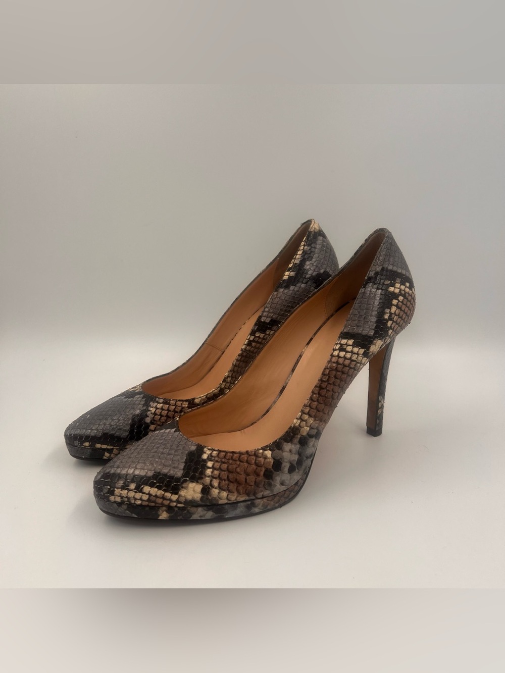 Aquatalia Leather Snakeskin-Embossed Stiletto Pumps Size 10 High Heels Gray